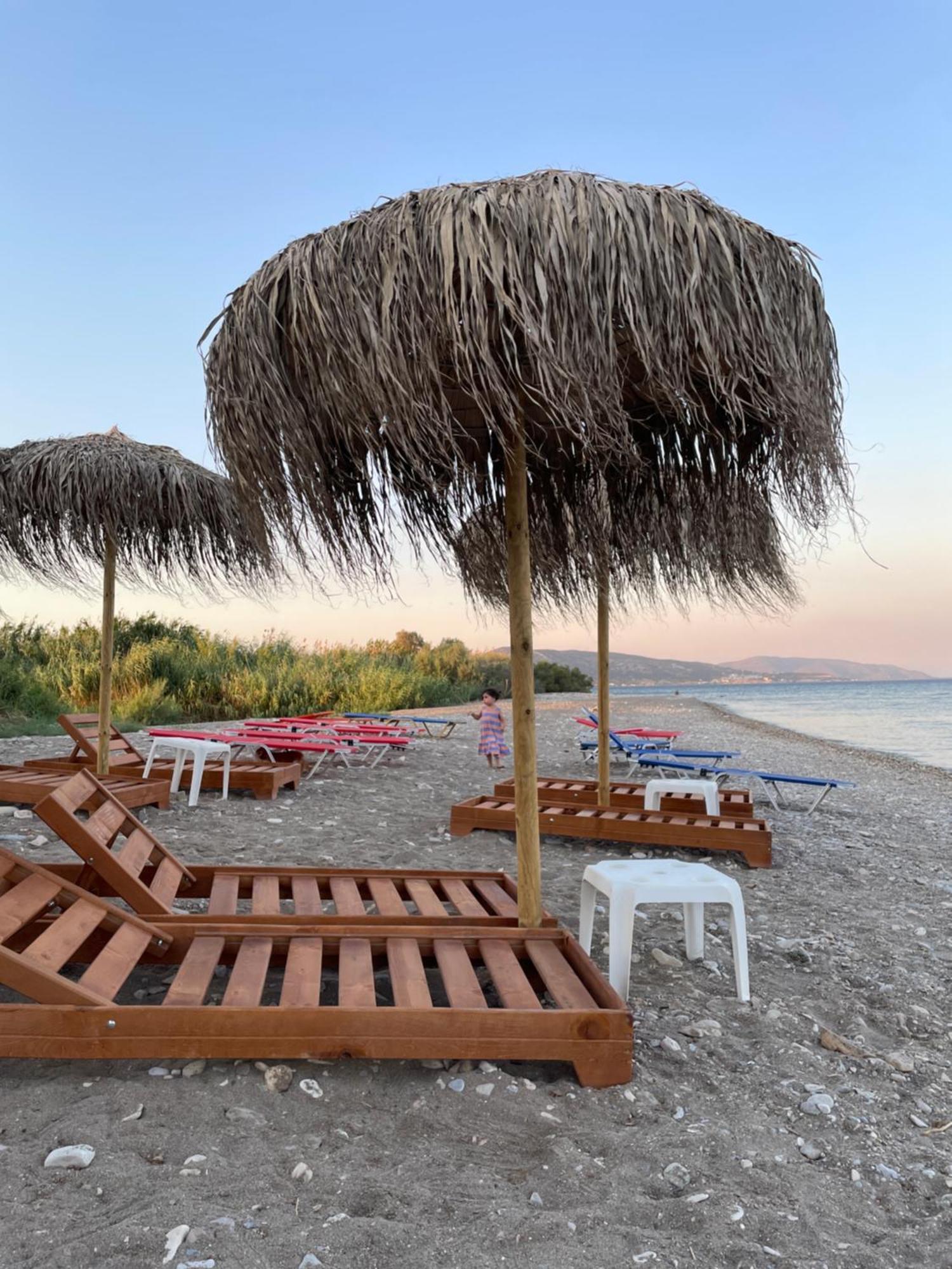 Hotel Ireon Beach ซาโมส ภายนอก รูปภาพ